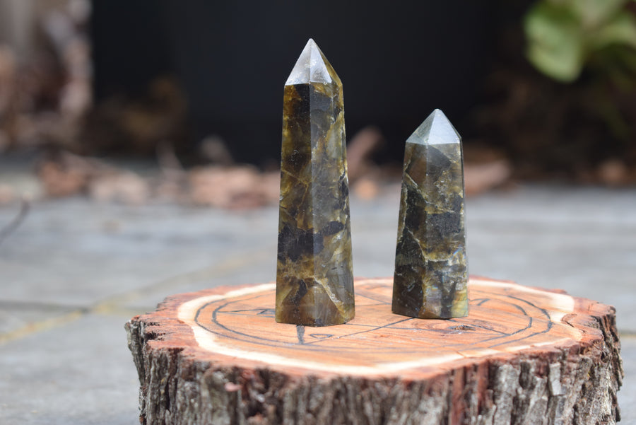 Labradorite Crystal Obelisk + Cleansing & Charging Kit for Astral Travel, Meditation, Divination