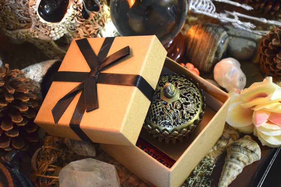 SMALL CAULDRON KIT with Bronze Censer & Lid + White Sand + Charcoal Briquettes + Frankincense Resin + Ribboned Gift Box