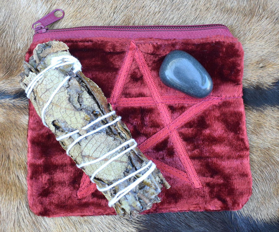 Ethically Sourced Californian Mugwort Smudge Stick with Purifying Pack
